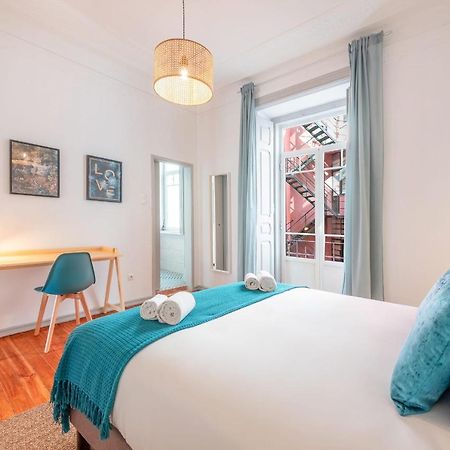 Vita Portucale ! Deluxe 3 Bedroom Apartment In Arroios Lisbona Esterno foto