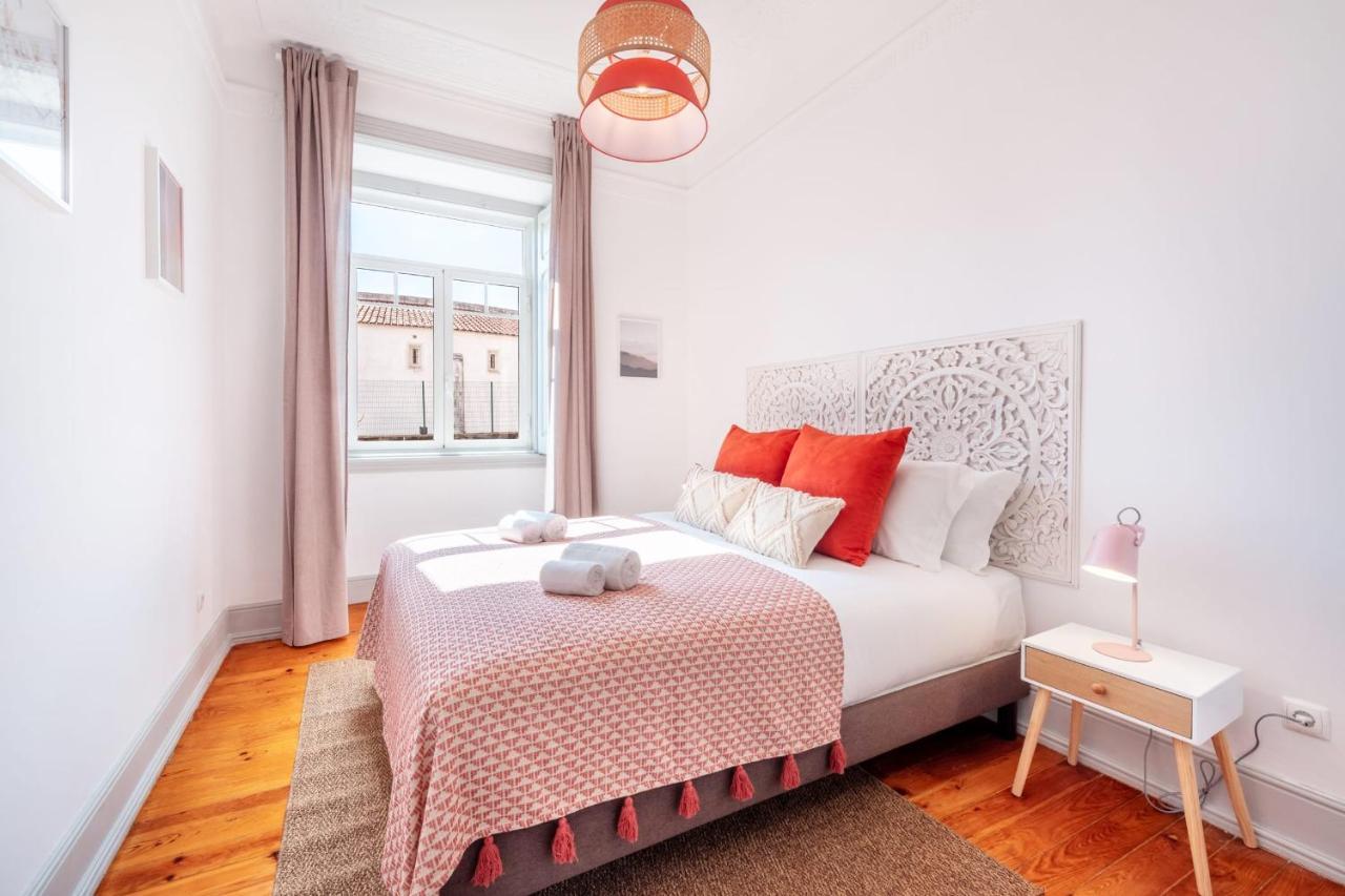 Vita Portucale ! Deluxe 3 Bedroom Apartment In Arroios Lisbona Esterno foto